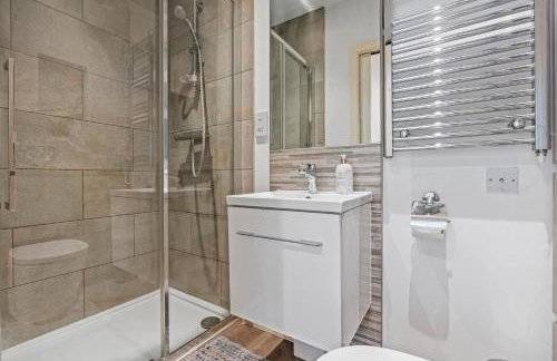 Spacious Central Leeds Flat - Sleeps 8 - View City Centre - Foto 20