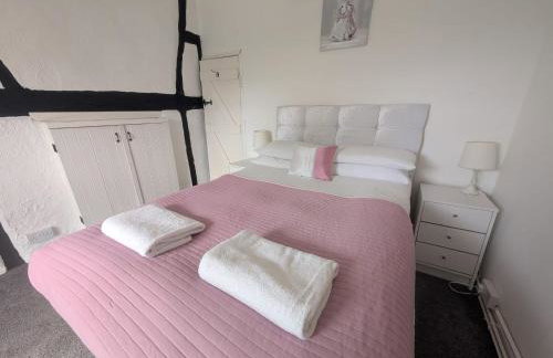 Beautiful Thatched Cottage with Outdoor Pool, Secure Garden, Dog & Family Friendly! Chichester Holiday Properties - Foto 37