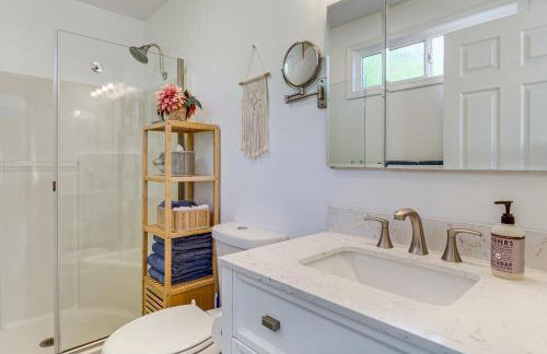 Anacortes Home with Views of Puget Sound - Photo 15