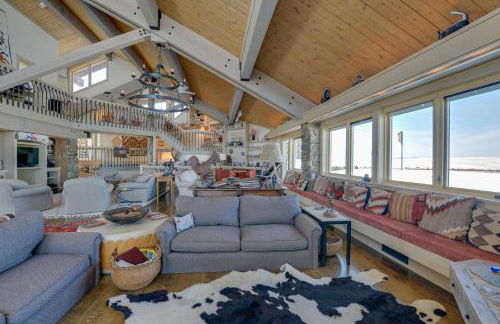 Cora Home with Mountain Views - Fishing On-Site! - Photo 9