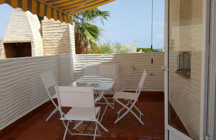 Bonita casa en urbanización privada muy cerca del mar y de Alicante - Foto 20