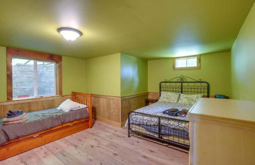 4 Mi to Mount Snow West Dover Cabin with Game Room - Foto 23