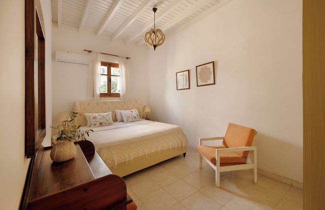 Cottage Houses - Photo 43