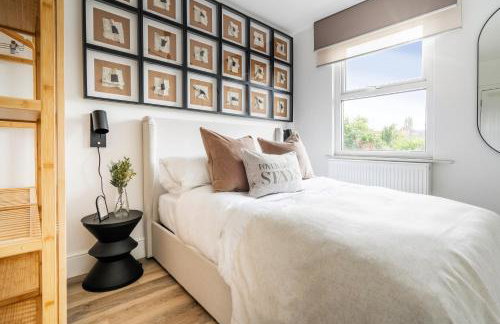 Newly Designed, 2br Apt, 5min from Northwood London Tube Station, NATO HQ, Ideal for Wembley, Warner Studio, Contractors - Foto 7