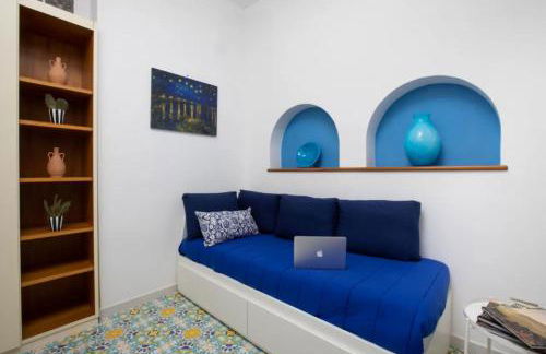 Lovely apt in Sorrento Old town Close to the Beach - Photo 18