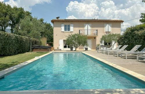 Modern Provençal Villa At The Forest's Edge - Foto 33