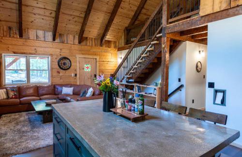 Foxhole Cabin, New custom log cabin in Shenandoah Valley - Photo 16