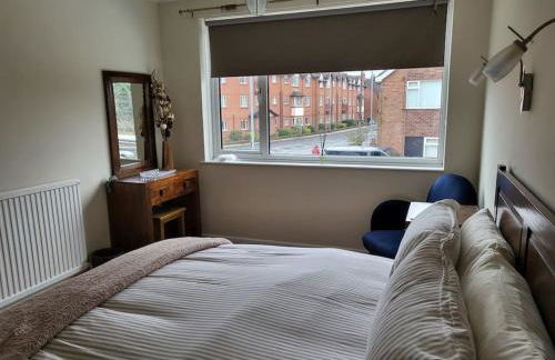 The Barbers - Photo 20