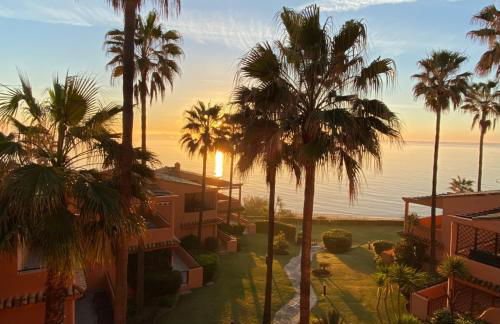 Luxury three bedroom apartment at Estepona - Photo 2