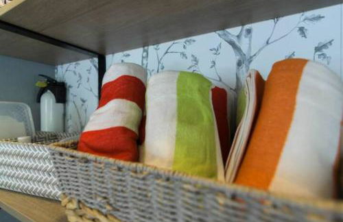 Cozy Lakeside Getaway - Outdoor Theater - Free Early Check-In- 4min to Silver Dollar City - Foto 28