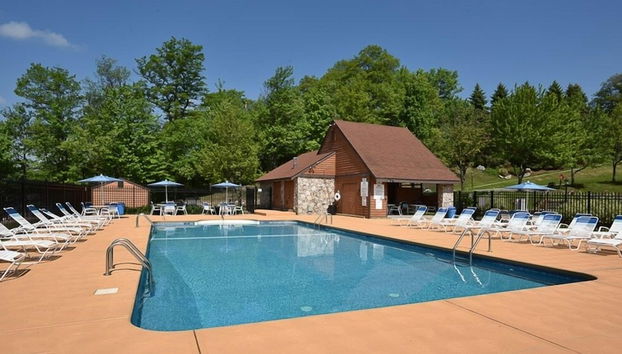 Seven Springs Swiss Mountain 1 Bedroom Standard Condo by RedAwning - Foto 5, Piscina