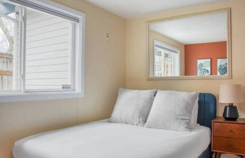 Lake View Relaxing Bellevue Home - Foto 6