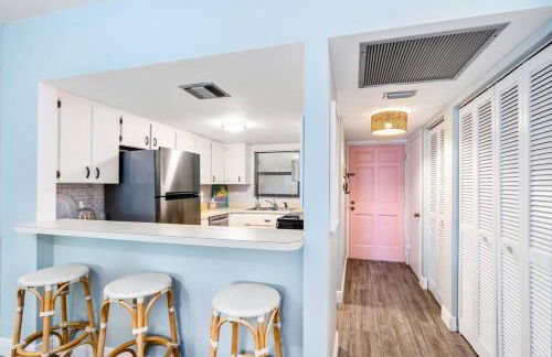 Island Time Oasis Pool Walk to Beach & Balcony - Foto 5