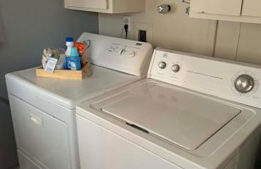 #StayInMyDistrict Hyde Park Bungalow - Photo 22