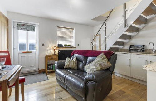 The Terrace - Beautiful 1-Bed with Roof Terrace Pass the Keys - Photo 10