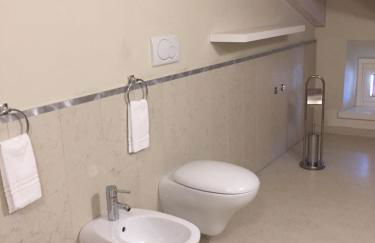 RESIDENZA VIRGILIANA SUITE con terrazza-Centro Storico - Photo 10