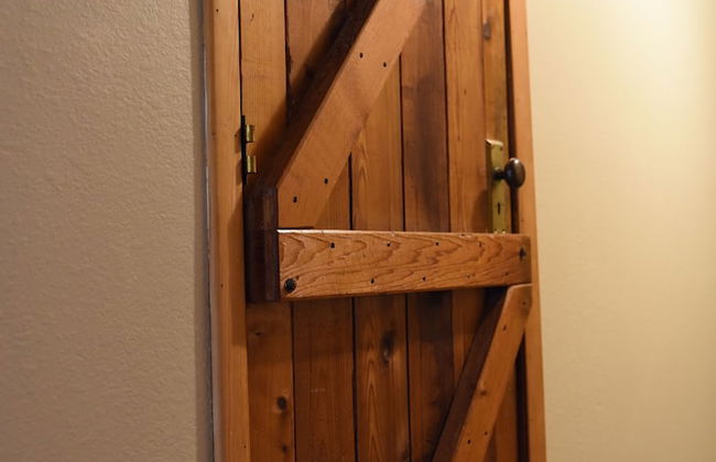 Gateway Inn - Photo 24