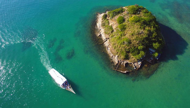 Búzios Day Trip - Photo 5, Admire the beautiful Ilha Feia