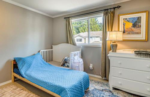 Modern Home Close to Dtwn Woodinville with Yard - Foto 17