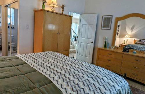 5 Minutes to South Bay Beaches! Private 2 bedroom 2 bath 2 level home with patio Excellent value! - Foto 49