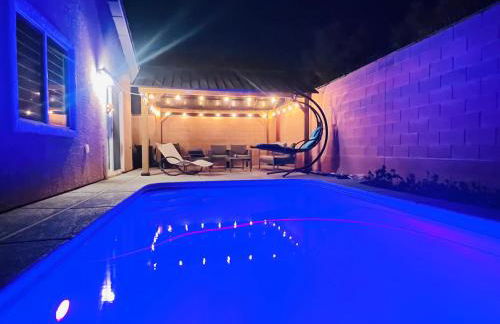 Family Friendly Contemporary House with Pool - Foto 1