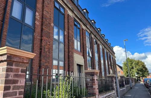 No5 at 53 - 2 bed apartment in Leek, Staffs Peak District - Photo 28