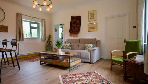 Tring Grange Cottage Sleeps 2 with Onsite Parking - Foto 2