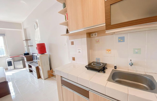 Great Deal Studio Room At Pinewood Jatinangor Apartment - Photo 5