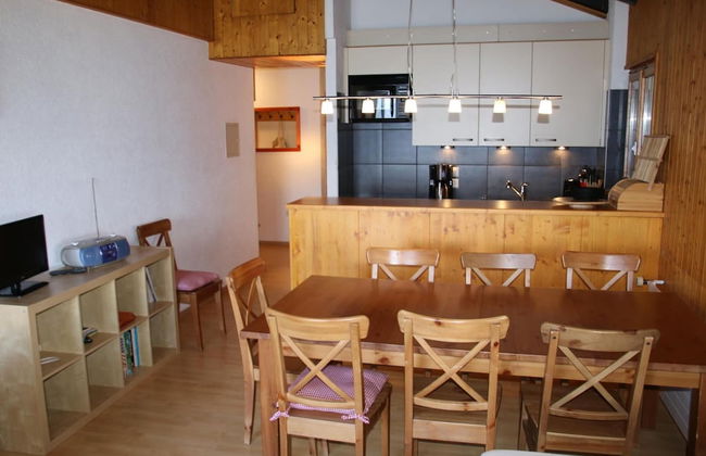 Stunning Apartment in Heart of Valley - Photo 1