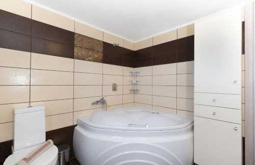 Olive Grove Apartment - Photo 9