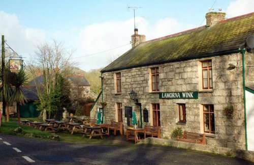 Beautiful Cornish barn in the stunning Lamorna valley with large garden - Photo 20