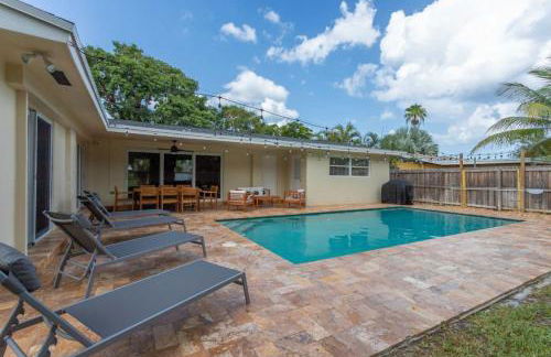 3BR HEATED POOL CLOSE TO BEACH - Foto 40