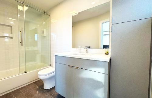 The Executive - Center-City - 3BR-4Bath-Private-Garage - Foto 19