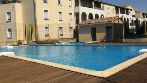 Les Capucins - Foto 1