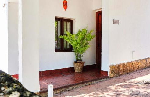 Awesome Home In Estepa With Kitchenette - Photo 5