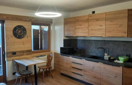 DOLOMITI ALTE VIE con parcheggio privato e garage moto - Foto 18