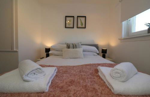 Signature - Honeywell House - Photo 7