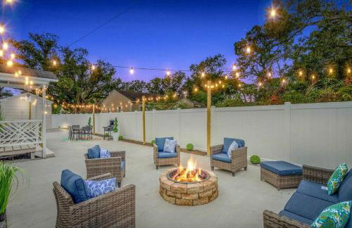 King bd Charming 2-Storey Cottage w PrivateYard - Foto 1