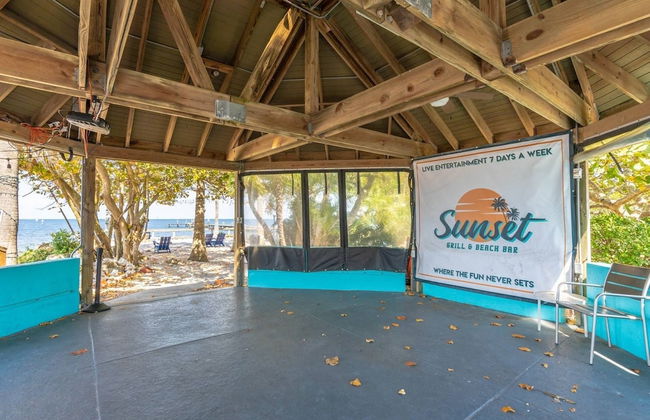 201 Little Harbor Inn - Photo 23