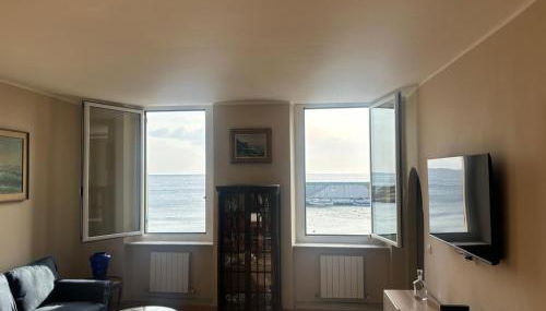 Una finestra sul mare 1 - A window on the sea 1 - Nervi - Genoa - Foto 2