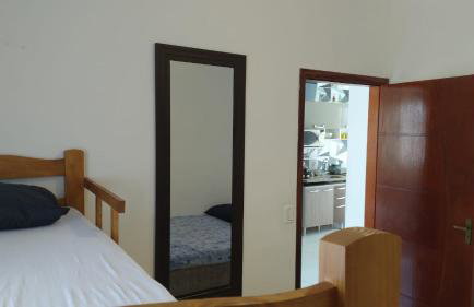 Linda casa de praia sobre as ondas - casa em condomínio com 1 vaga de garagem - Foto 32