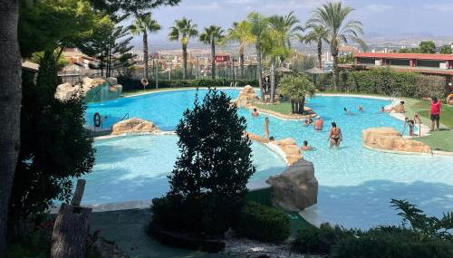 Preciosa casa con patio R54 by Novadesta - Foto 3