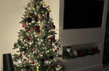 The Hideaway - Photo 3