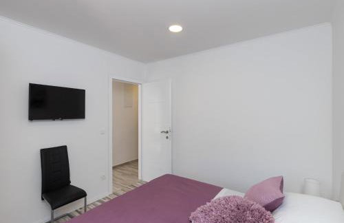 Holiday Home Monika - Two Bedroom Holiday Home with Terrace and Sea View - Photo 13