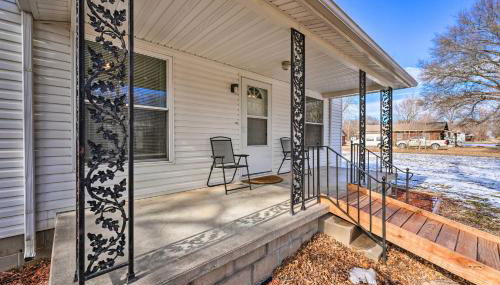 Historical West Mineral Escape with Porch! - Foto 2