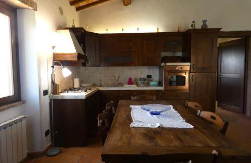 Scappo in Umbria, Collefiorito - Foto 23