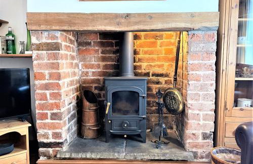 Cosy cottage with views over the Shropshire hills - Pass the Keys - Foto 9