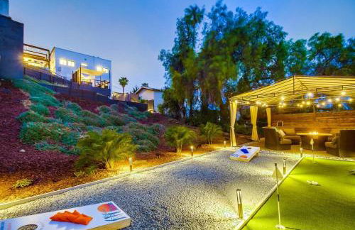 Lux Escape 2 • Views Hot Tub Games Mini Golf - Foto 3