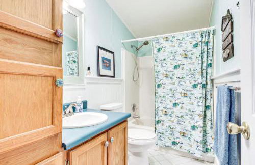 Lakefront Paradise Cozy Space Games Family Fun - Foto 19