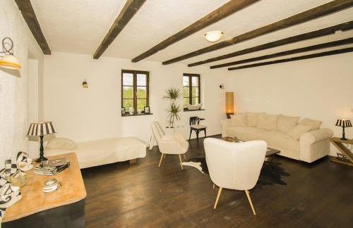 Peaceful Villa with Pool & Sauna, La Casa di Kyra - Foto 29